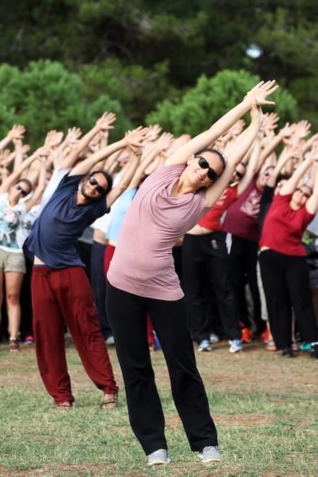 Bewegliche Wirbelsäule und Freude